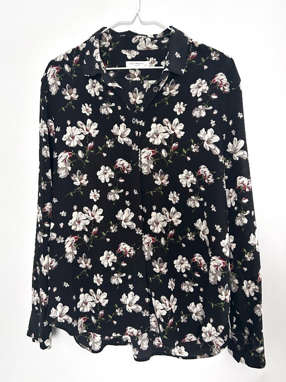 Equipment Femme Leema Black Floral Print 100% Silk Blouse Size L Romantic Chic